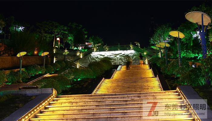 城市公園景觀照明設(shè)計(jì)效果圖-東莞七度照明