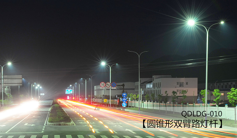 10米鋼制雙臂圓錐形路燈桿道路照明效果